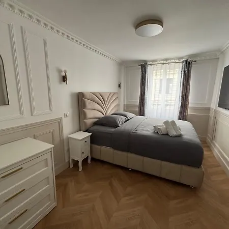 Casa Bella - Very Pretty Townhouse * Deauville