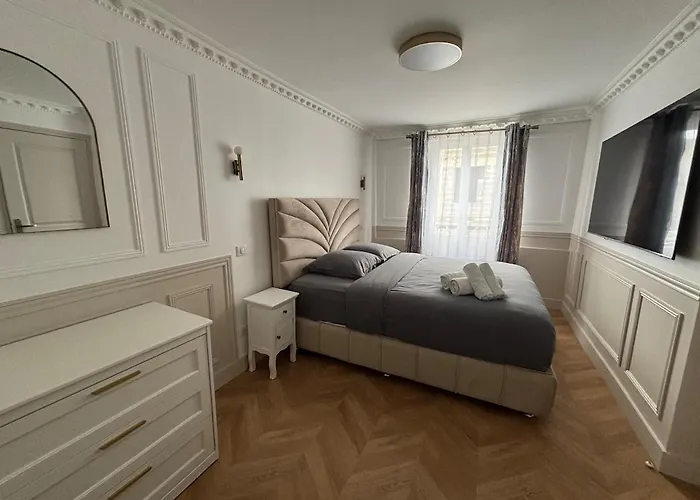 Casa Bella - Very Pretty Townhouse * 多维尔