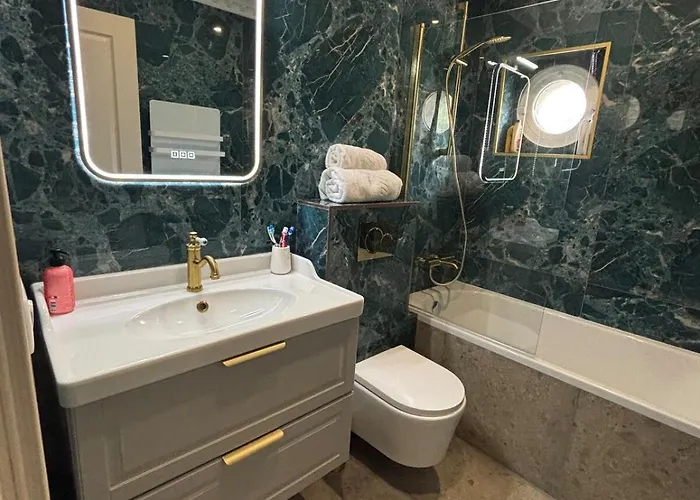 Casa Bella - Very Pretty Townhouse Holiday home *